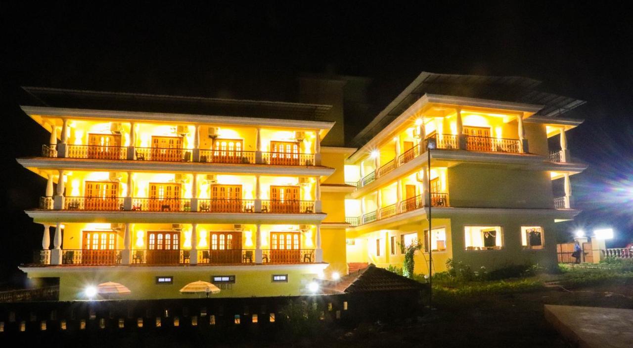 Crystal Serenity Boutique Resort Mandrem Exteriör bild